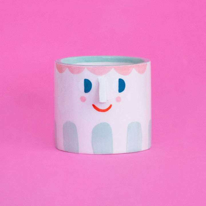 Ana Seixas Blumentopf Blumentopf  |  Friendly Face rosa blau bei Nauli and Stories