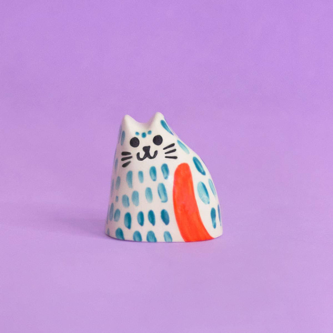 Ana Seixas Skulptur Kleine Keramikskulptur  |  Katze türkis orange bei Nauli and Stories