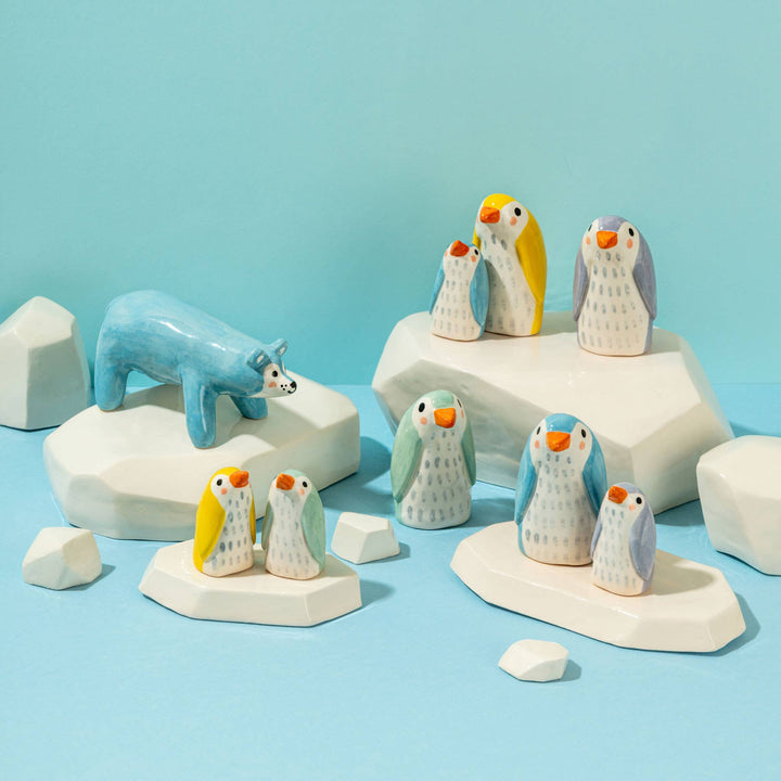 Ana Seixas Skulptur Kleine Keramikskulptur  |  Bär blau bei Nauli and Stories