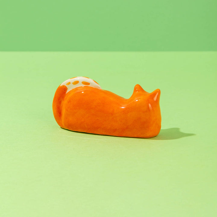 Ana Seixas Skulptur Kleine Keramikskulptur  |  Orangener Fuchs bei Nauli and Stories