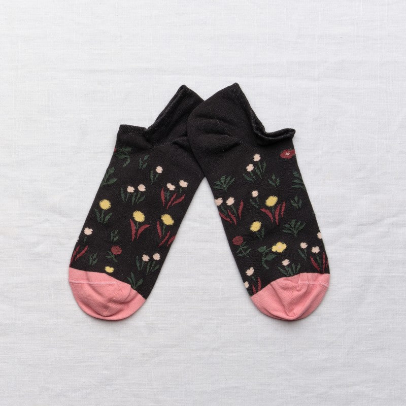Bonne Maison Socken Ankle sock Seedlings Dark bei Nauli and Stories