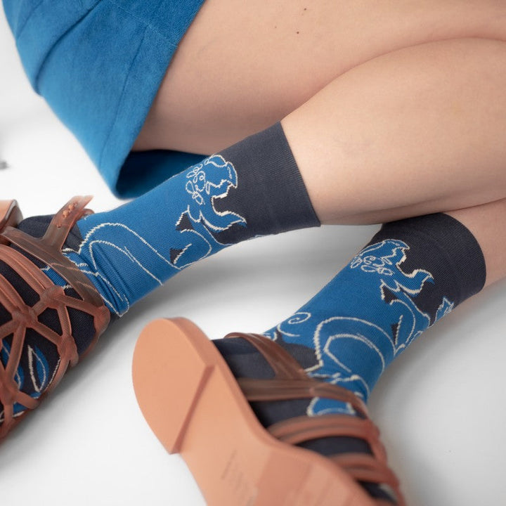 Bonne Maison Socken Socken Bull Slate bei Nauli and Stories
