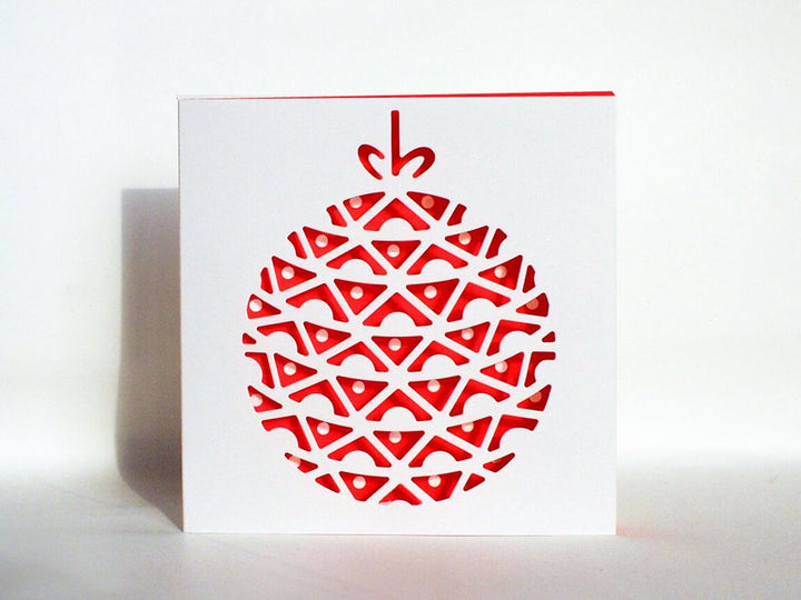 cut & make Hochzeitskarte Christbaumkugel -  Cut Out Karte bei Nauli and Stories