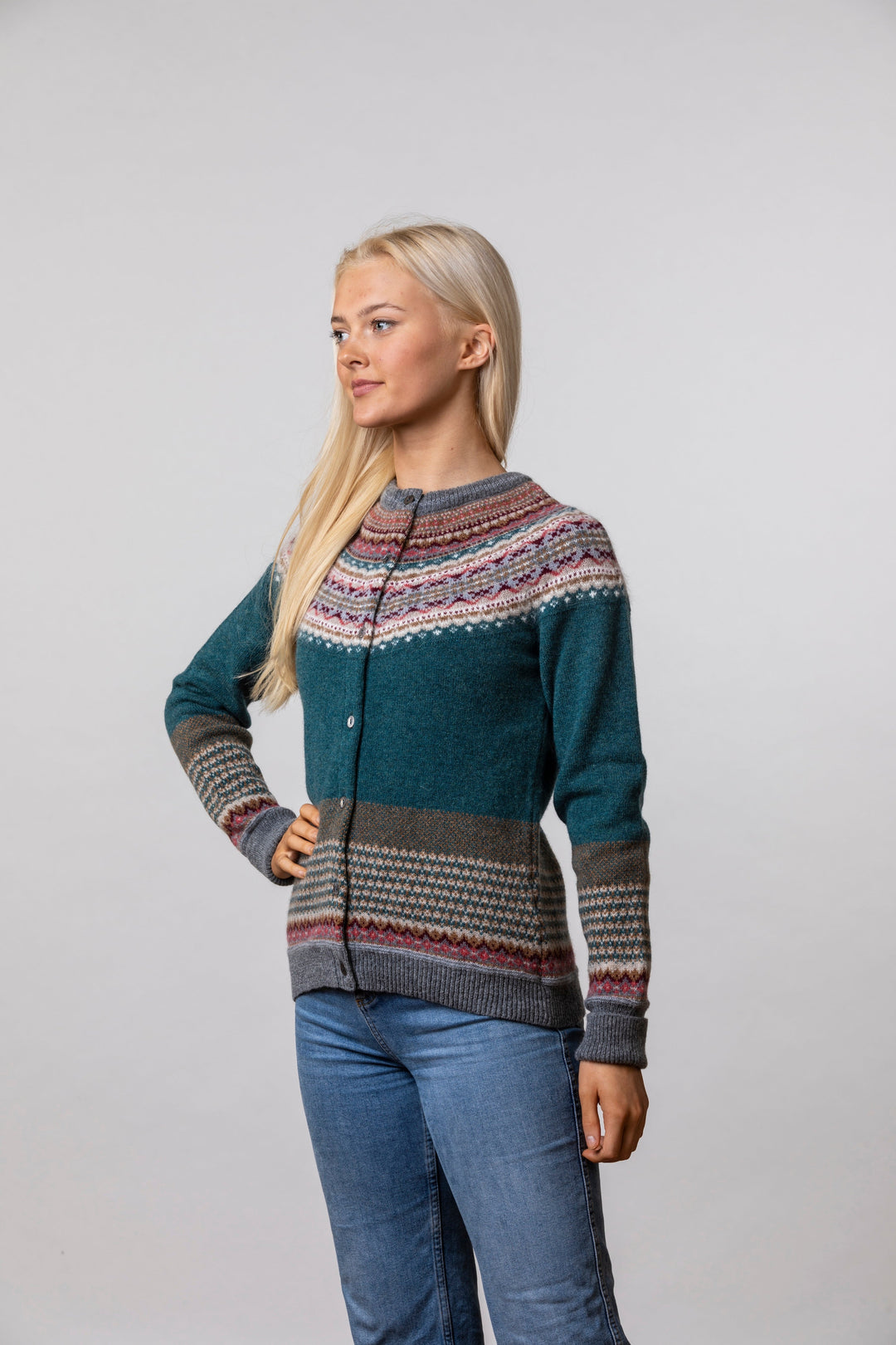 Eribé Strickjacke Strickjacke Alpine Cardigan Lugano bei Nauli and Stories