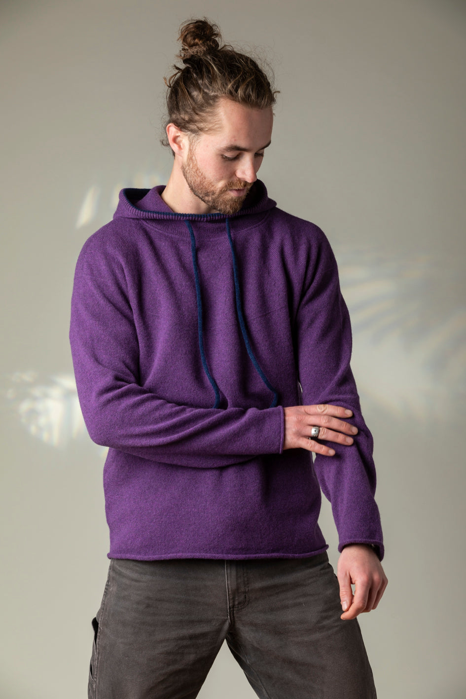 Eribé Pullover Corry Hoody Sweater Aubergine bei Nauli and Stories