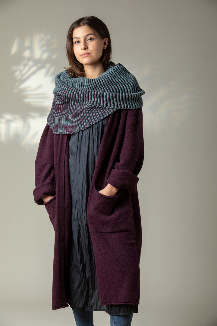Eribé Strickmantel Strickmantel  Corry Long Cardigan Blackgrape bei Nauli and Stories