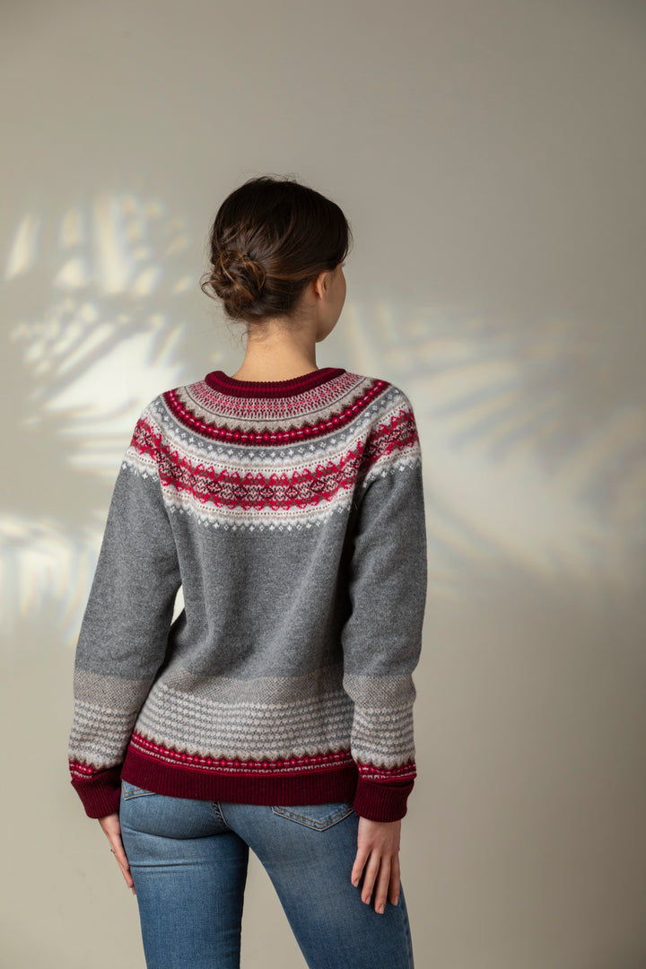 Eribé Pullover Wollpullover Alpine Sweater Greyberry bei Nauli and Stories