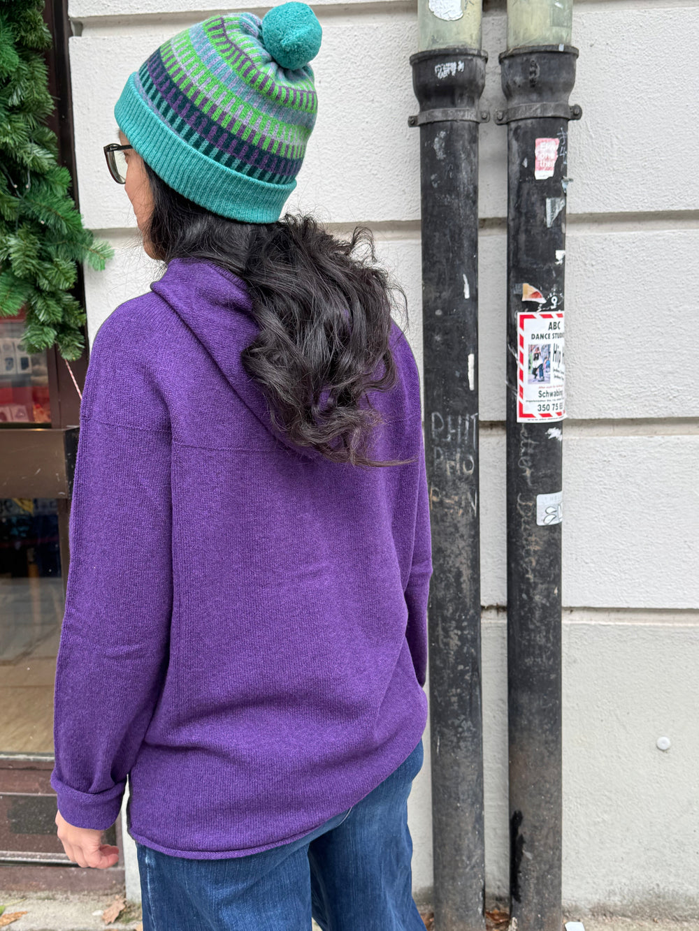 Eribé Pullover Corry Hoody Sweater Aubergine bei Nauli and Stories