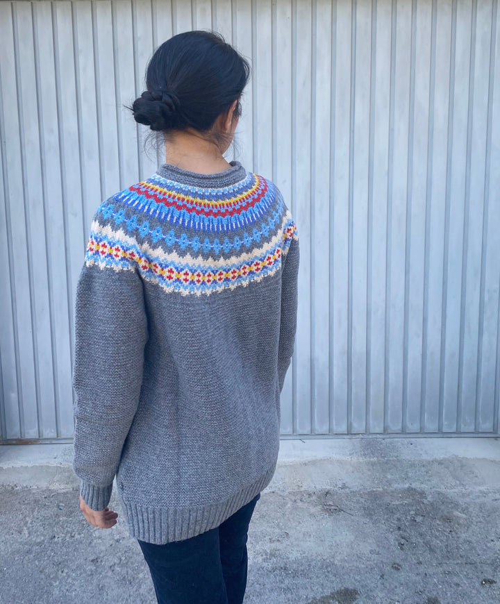 Eribé Pullover Damenpullover aus reiner Wolle  grau - Stonybrek  Solstice bei Nauli and Stories