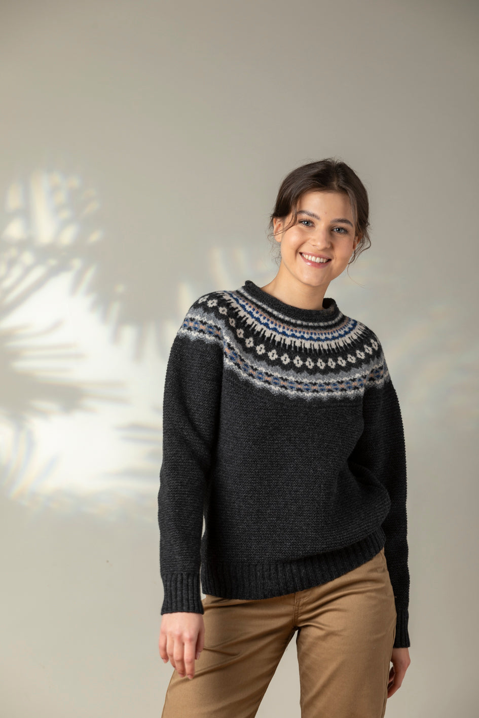 Eribé Pullover Damenpullover Stonybrek Aries bei Nauli and Stories