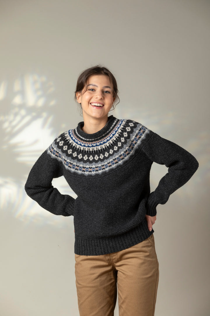 Eribé Pullover Damenpullover Stonybrek Aries bei Nauli and Stories