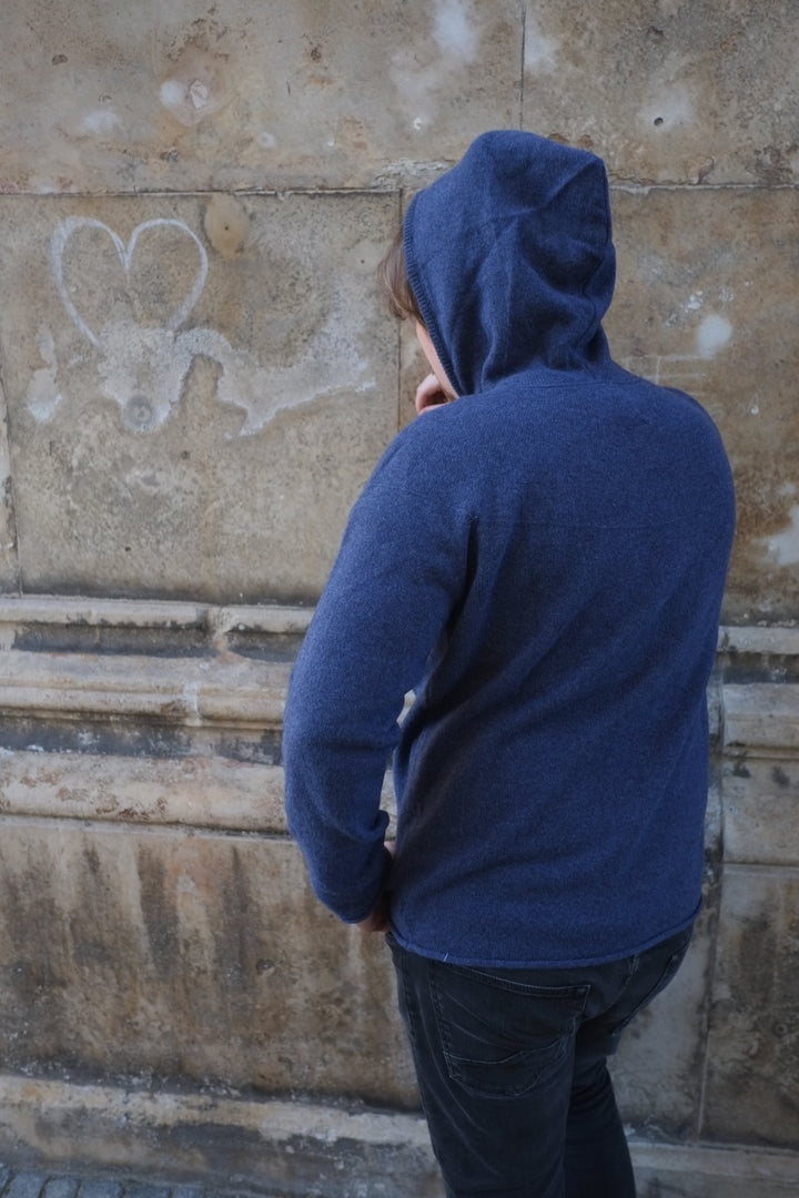 Eribé Pullover Unisex- Pullover mit Kapuze Rhapsody bei Nauli and Stories
