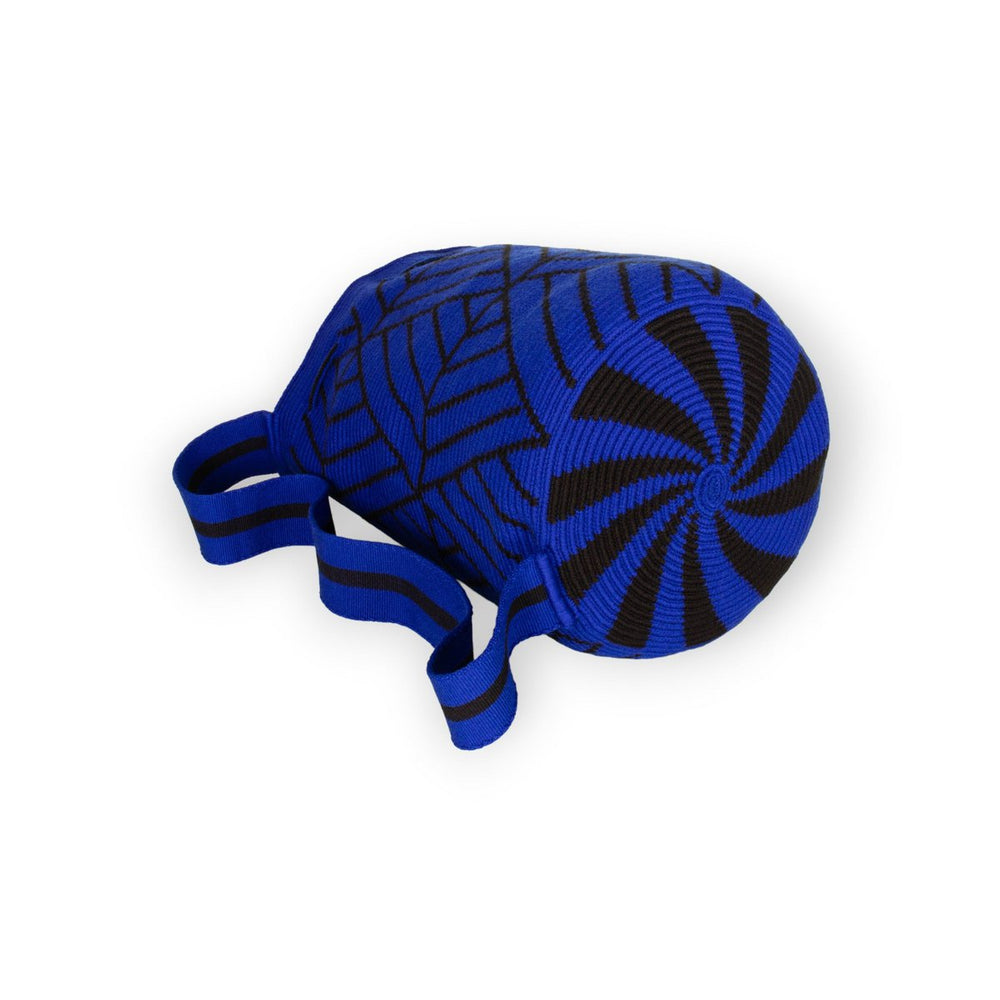 Guajii Handtasche Geometric backpack | Royal blue königsblau bei Nauli and Stories