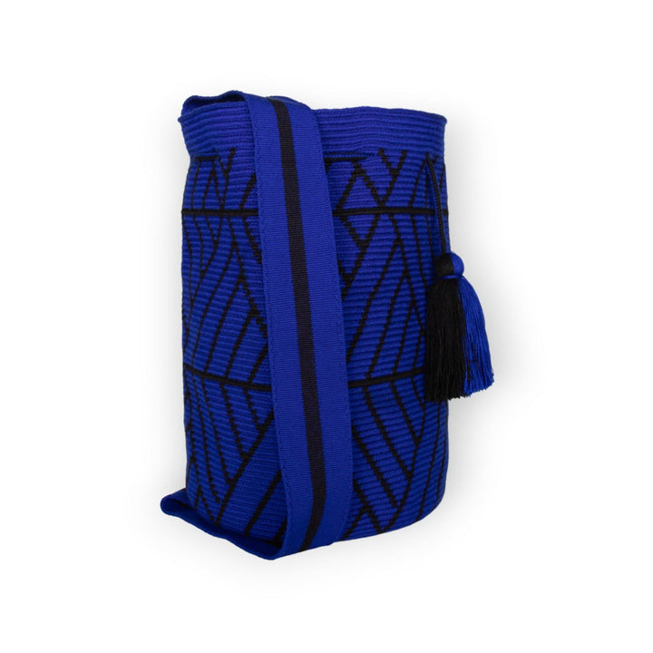Guajii Handtasche Geometric backpack | Royal blue königsblau bei Nauli and Stories