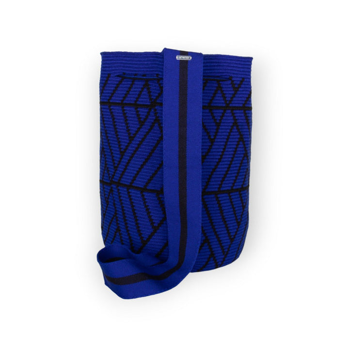 Guajii Handtasche Geometric backpack | Royal blue königsblau bei Nauli and Stories