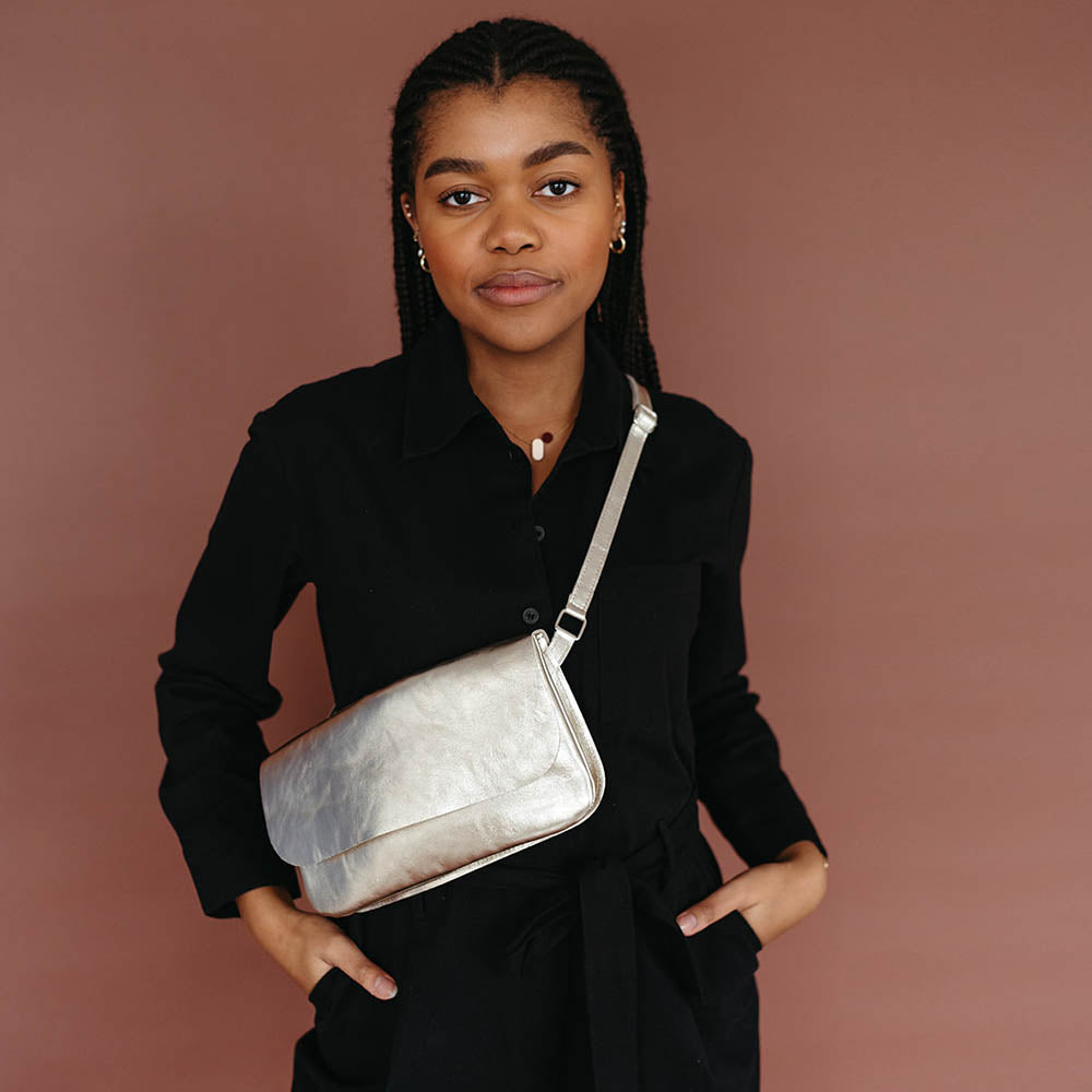 Keecie Handtasche Handtasche - Crossbodybag - aus Leder - Double Up - Gold bei Nauli and Stories