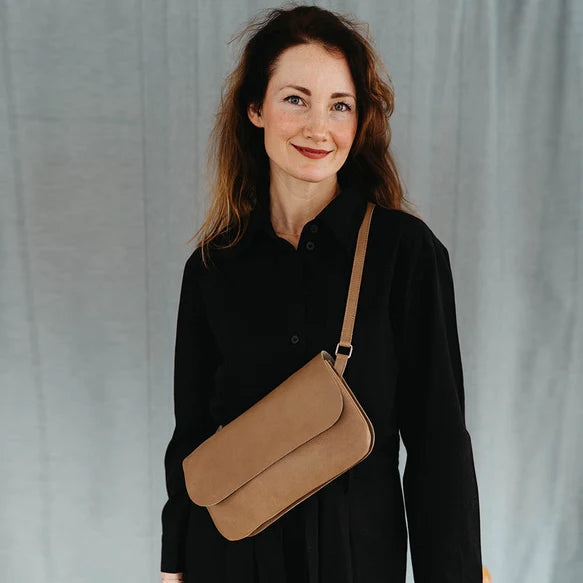 Keecie Handtasche Handtasche - Crossbodybag - aus Leder - Double Up - moss bei Nauli and Stories