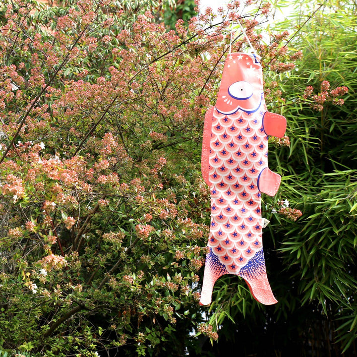 MADAME MO Koinoboi | Windsack Girly Pink Koinobori (S) - japanische Fisch Windsocke bei Nauli and Stories
