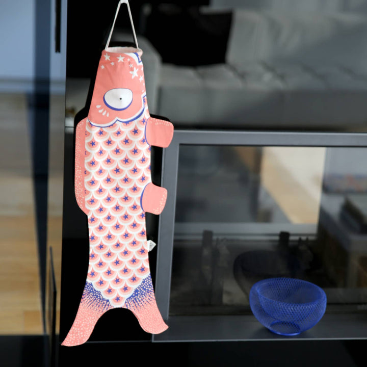 MADAME MO Koinoboi | Windsack Girly Pink Koinobori (S) - japanische Fisch Windsocke bei Nauli and Stories