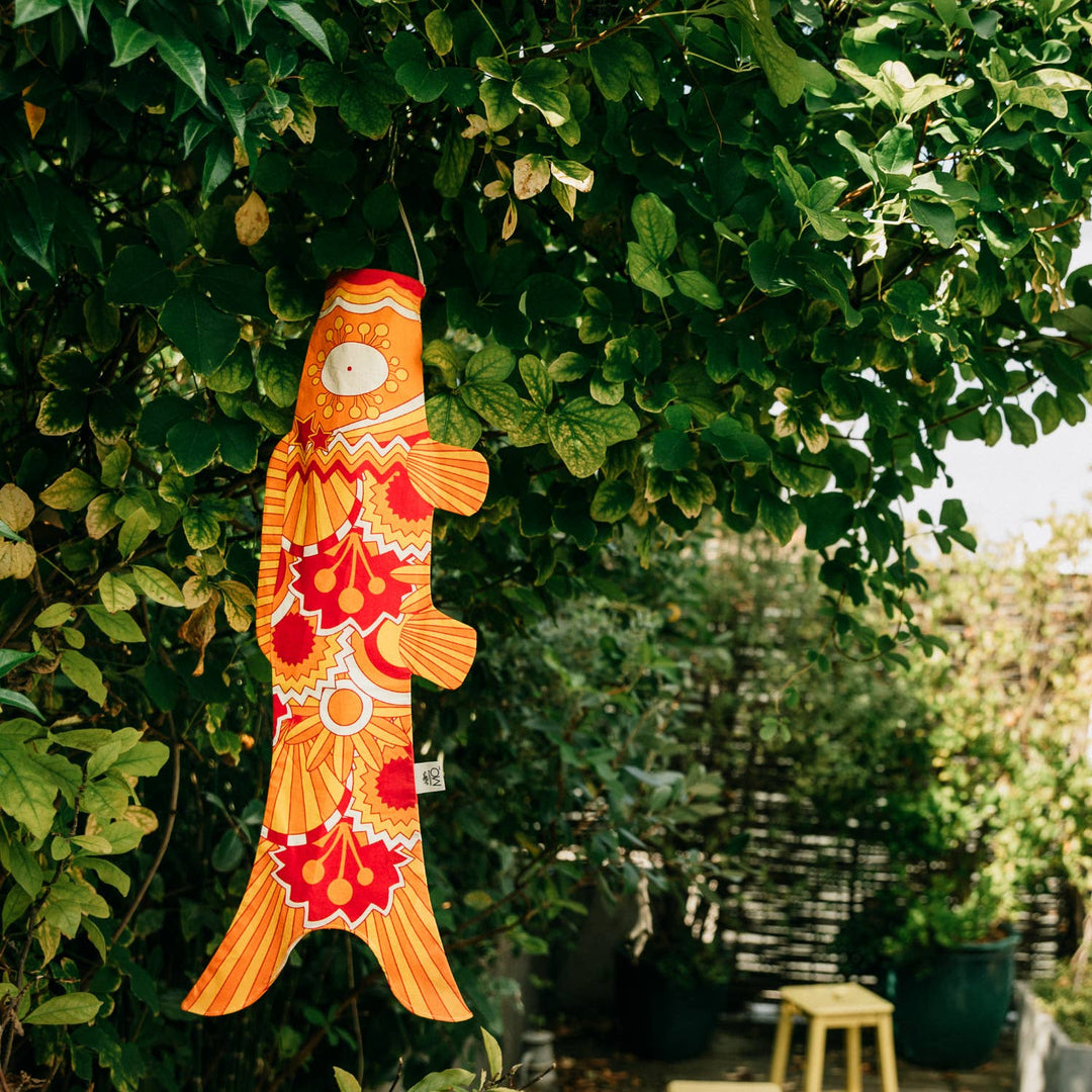 MADAME MO Seventies Koinobori  - windsock home decor bei Nauli and Stories
