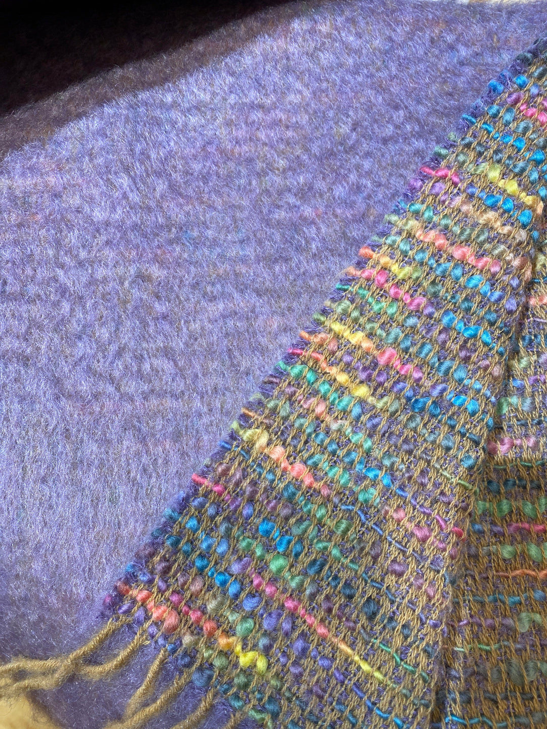 Mantas Ezcaray Schal Schal aus Mohair und Wolle - lila Regenbogen - CO-56B bei Nauli and Stories