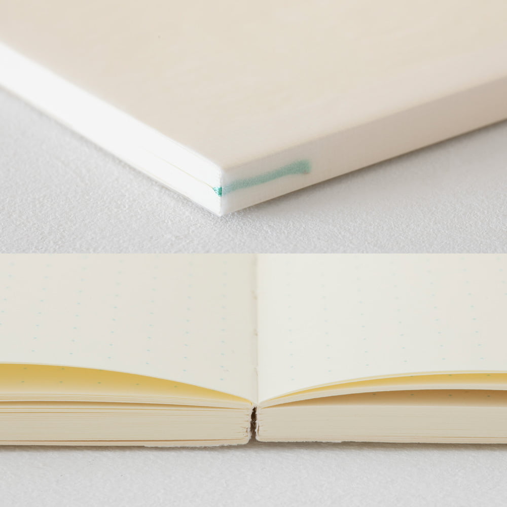 Midori Notizbuch DIN A5 MD Notebook Journal A5 Dot grid bei Nauli and Stories