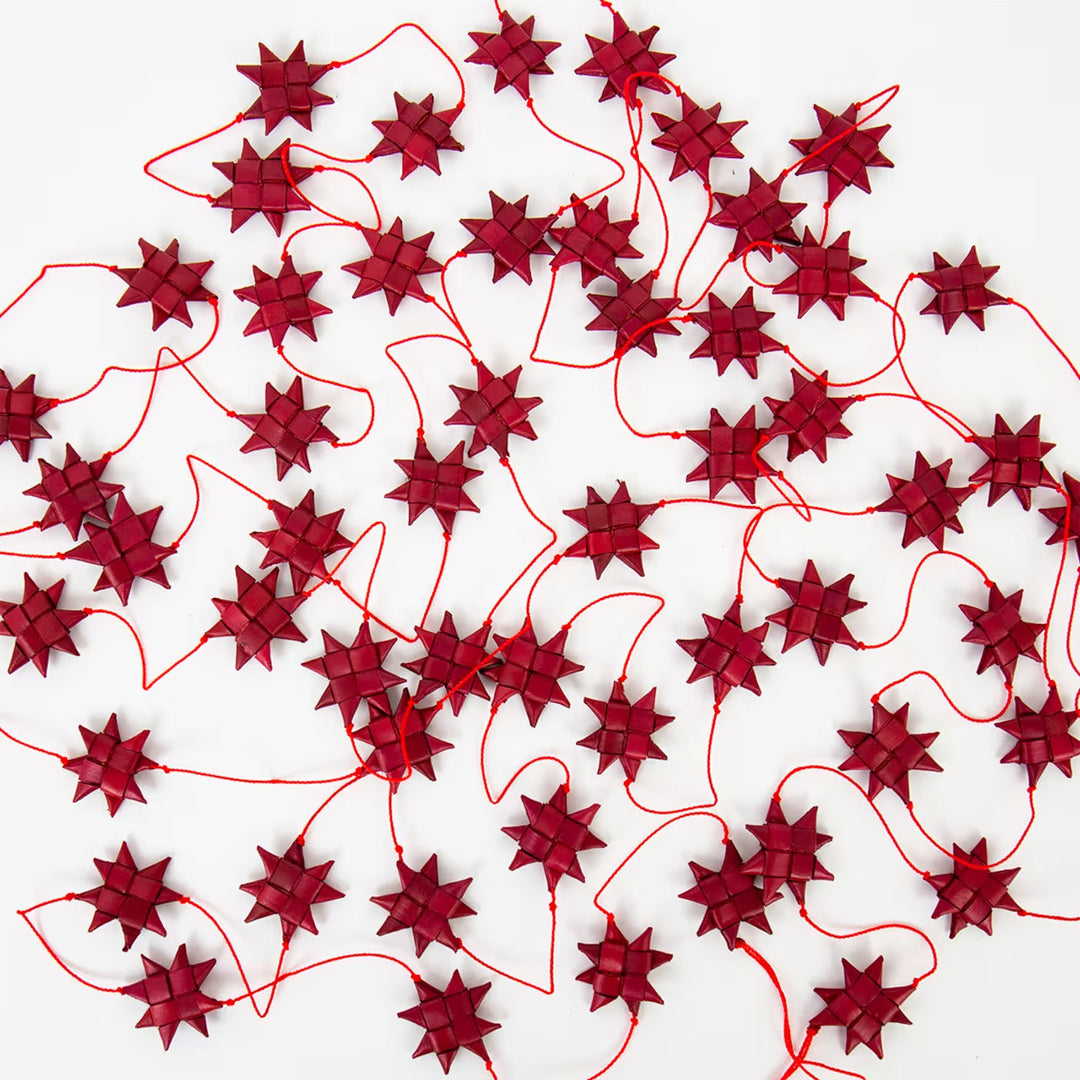 A world of craft Girlande Rote Weihnachtsstern- Girlande bei Nauli and Stories
