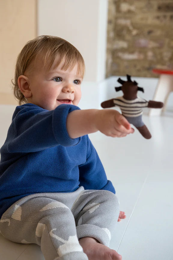 Sophie Home Babyrassel Babyrassel - Puppe bei Nauli and Stories