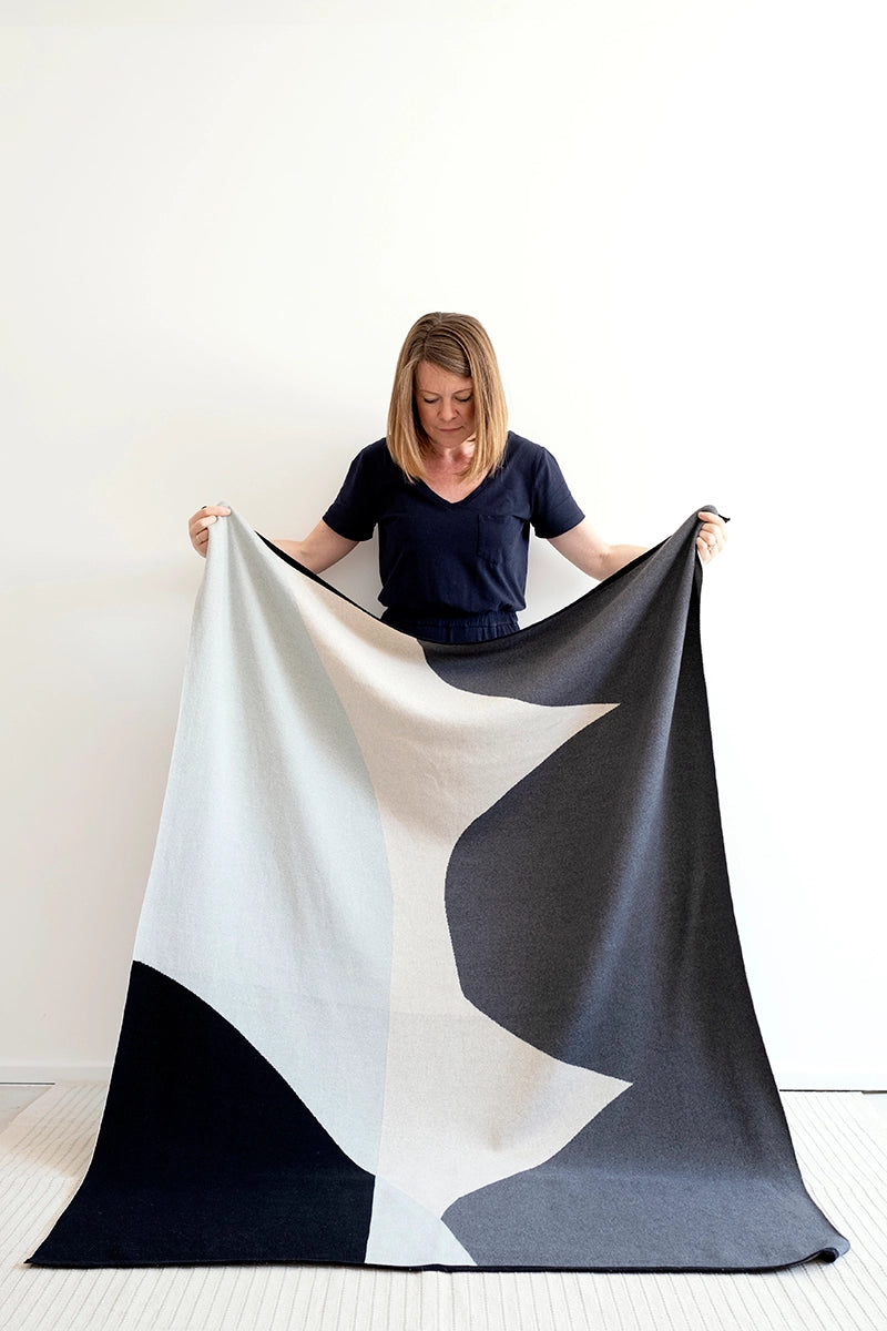 Sophie Home Sofadecke Sofadecke aus Baumwolle - Stille Aqua bei Nauli and Stories