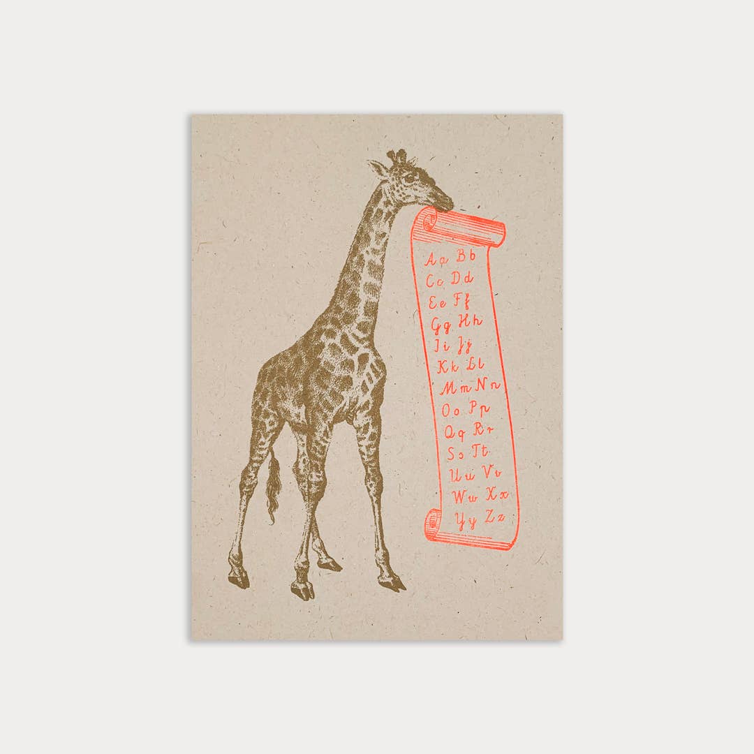 Togethery Grußkarte misc Postkarte / Giraffe mit Banderole / ABC / Risoprint bei Nauli and Stories