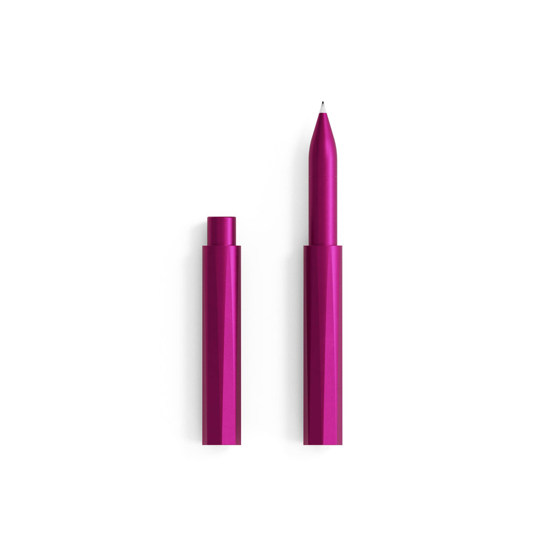Tom's Studio Schreibstifte The Wren - Refillable Writing Pen: Raspberry bei Nauli and Stories