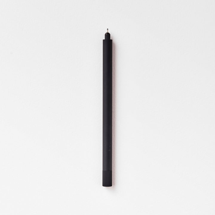 Tom's Studio Fineliner Lumos Pro - Refillable Multi-Tip Pen: Matte Black / Single Tip bei Nauli and Stories