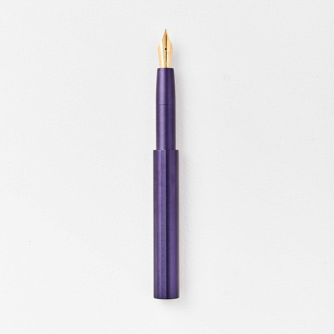 Tom's Studio Füller The Studio Pocket Fountain Pen 2.0: Iris mit Fine Feder bei Nauli and Stories