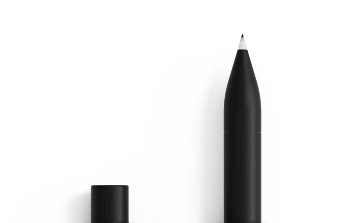 Tom's Studio Schreibstifte The Wren - Refillable Writing Pen: Black bei Nauli and Stories