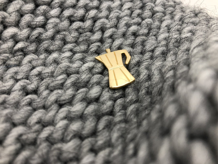 Typealive Pin Anstecknadel Espressokocher für Coffeelover bei Nauli and Stories