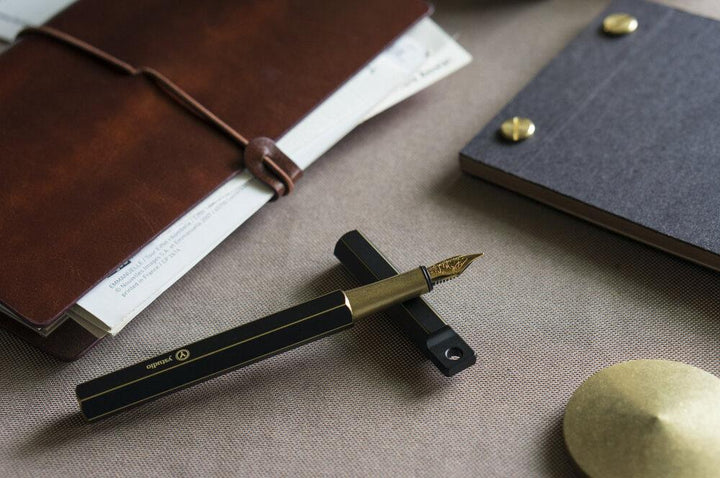 YStudio Füller Classic Revolve Portable Fountain Pen Black bei Nauli and Stories