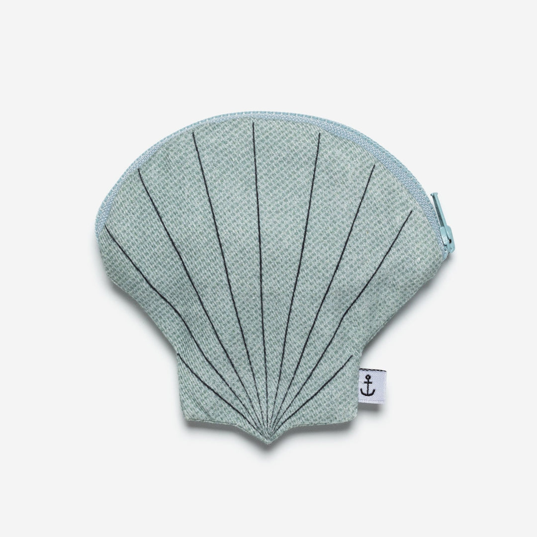 Don Fisher Täschchen Oyster | Auster Geldbörse mit blitzender Perle bei Nauli and Stories