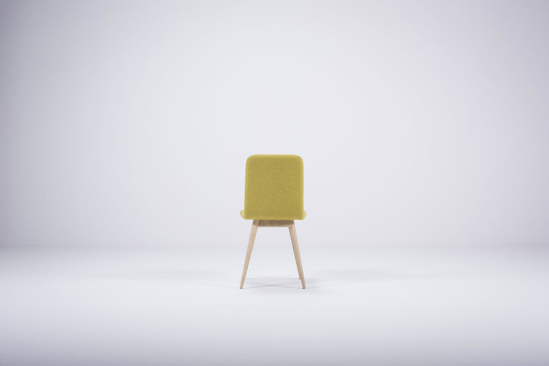 Gazzda Stuhl Stuhl ENA mit Filz-Bezug von Gazzda - 2 Stühle á 315 Euro