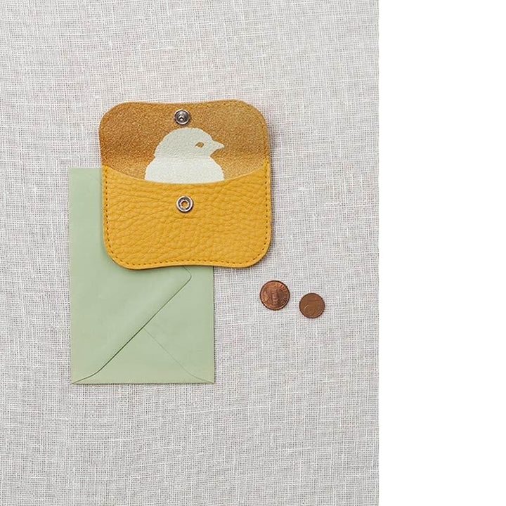 Keecie Geldbeutel aus Leder Mini Me Wallet gelb bei Nauli and Stories