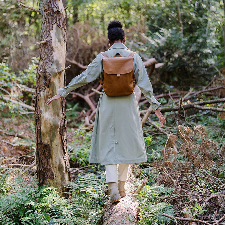 Keecie Rucksack Lederrucksack Come Along Cognac used look bei Nauli and Stories