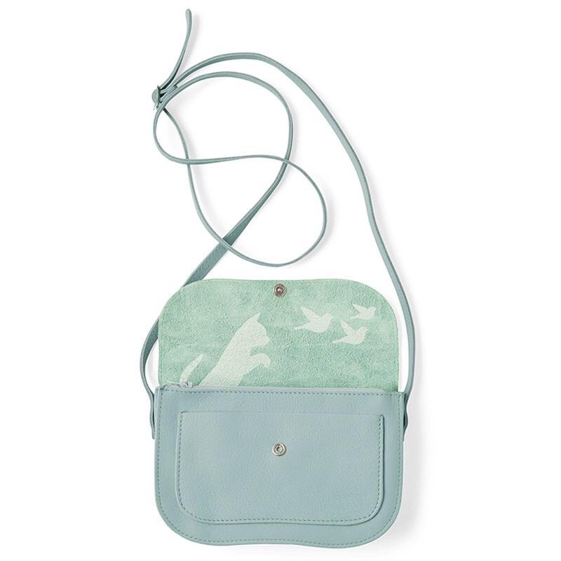 Keecie Handtasche Cat Chase kleine Ledertasche hellblau mint bei Nauli and Stories