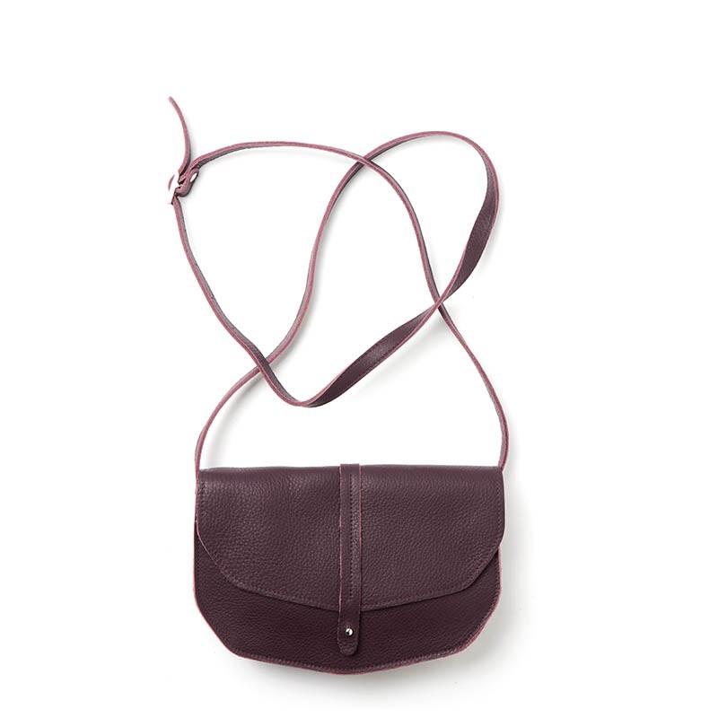 Keecie Handtasche Move Mountains Bag kleine Ledertasche Aubergine bei Nauli and Stories