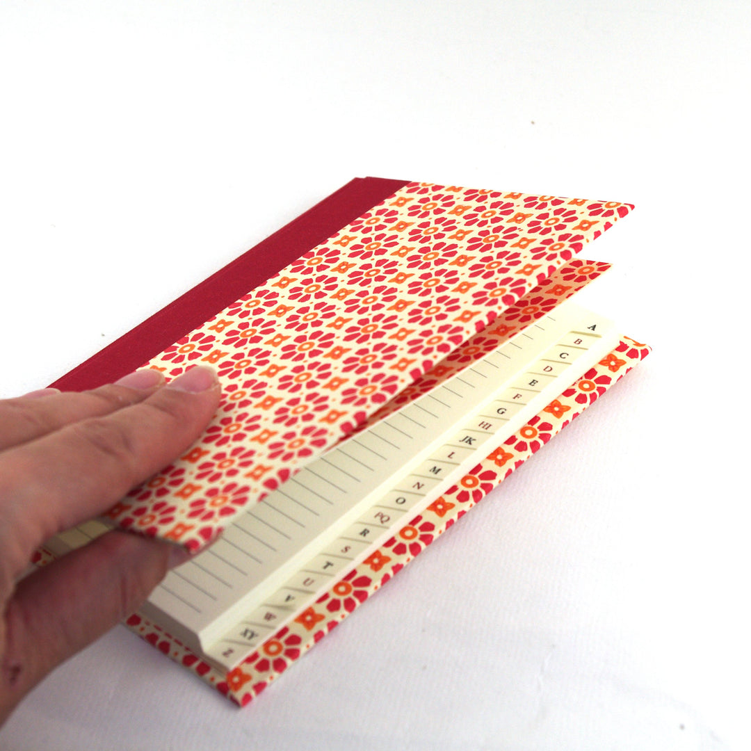 Nauli Adressbuch Adressbuch A6 Stempelblumen rot orange bei Nauli and Stories