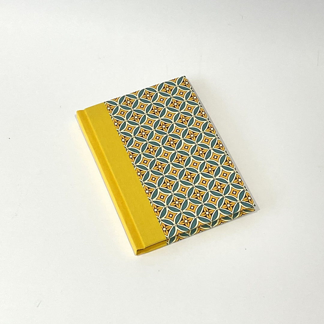 Nauli Adressbuch Adressbuch DIN A6 Retro Lotus gelb petrol bei Nauli and Stories