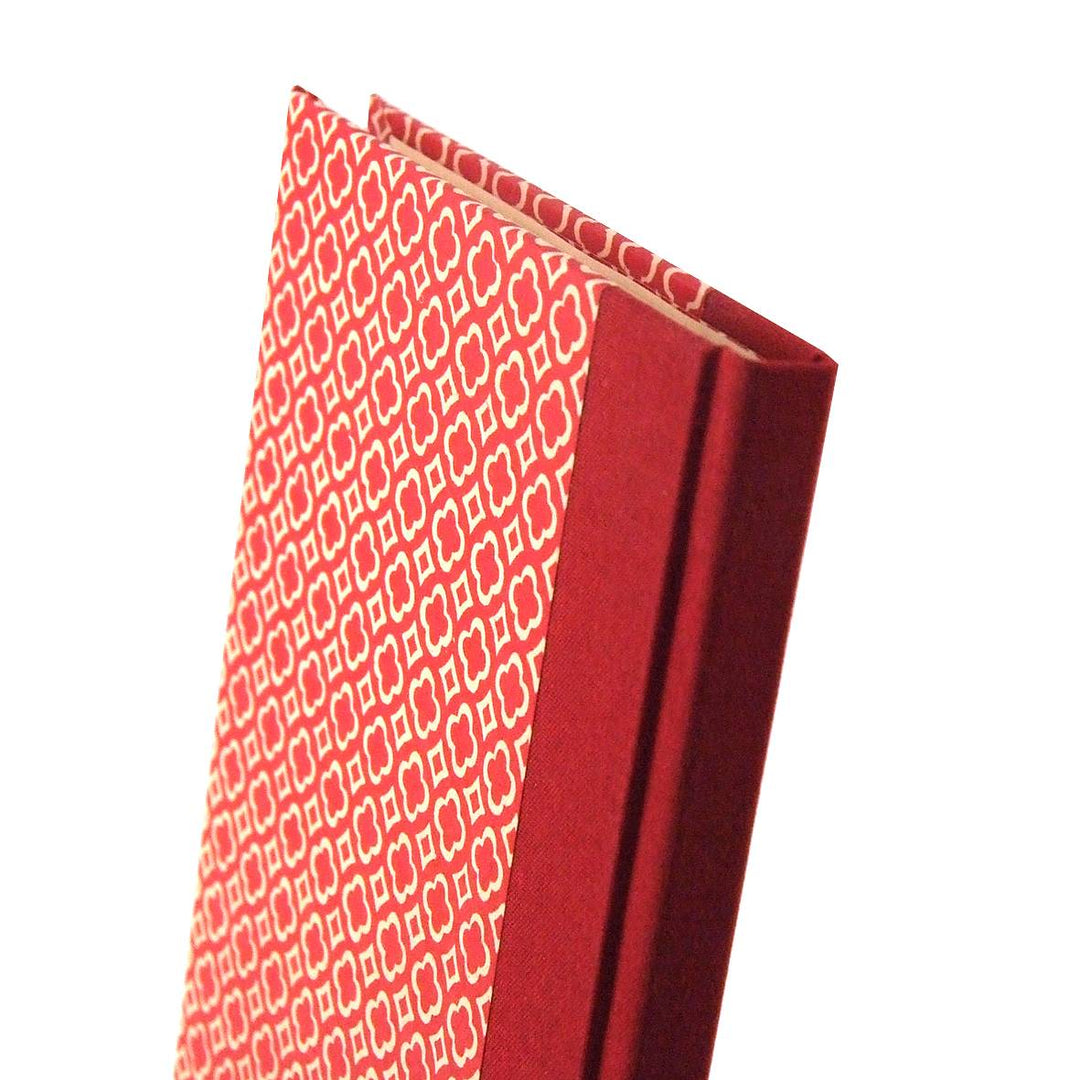 Nauli Adressbuch Adressbuch DIN A6 rot quatrefoil bei Nauli and Stories