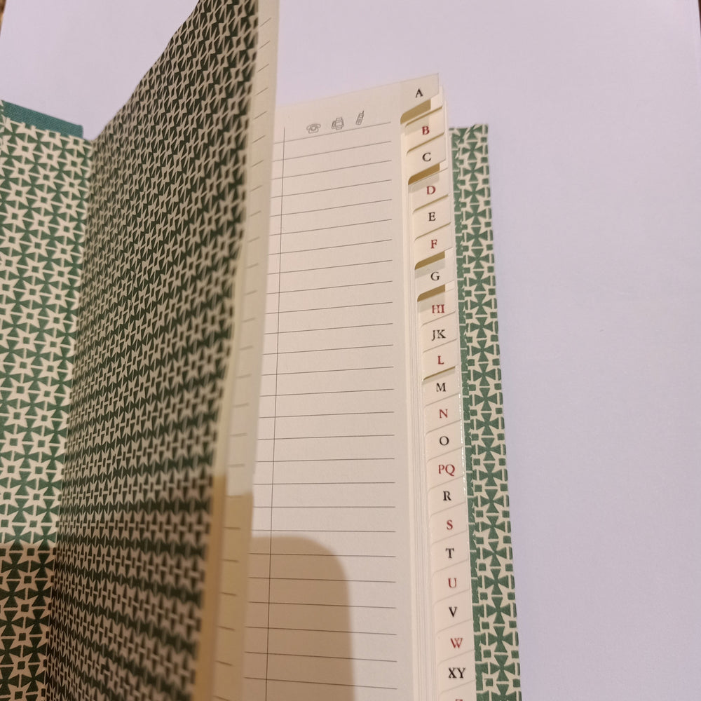 Nauli Adressbuch Adressbuch DIN A6 Zackenstern grün bei Nauli and Stories