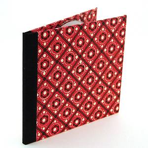 Nauli CD / DVD Hülle für 1 CD CD/DVD Hülle Schürzenmuster rot schwarz bei Nauli and Stories