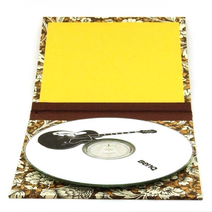 Nauli CD / DVD Hülle für 1 CD CD Hülle Renaissance Blumen braun braun bei Nauli and Stories