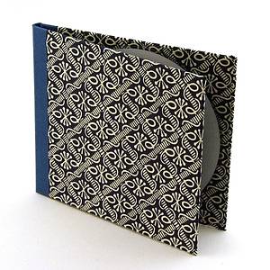 Nauli CD / DVD Hülle für 1 CD CD Hülle Wachsbatik blau bei Nauli and Stories