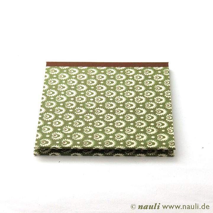 Nauli CD / DVD Hülle für 1 CD CD Hülle Zapfen apfelgrün bei Nauli and Stories